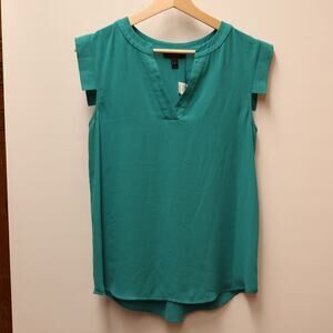 J.Crew V neck Top Stitched Women Size 2 Dress Top  Cap Sleeves Polyester Blend